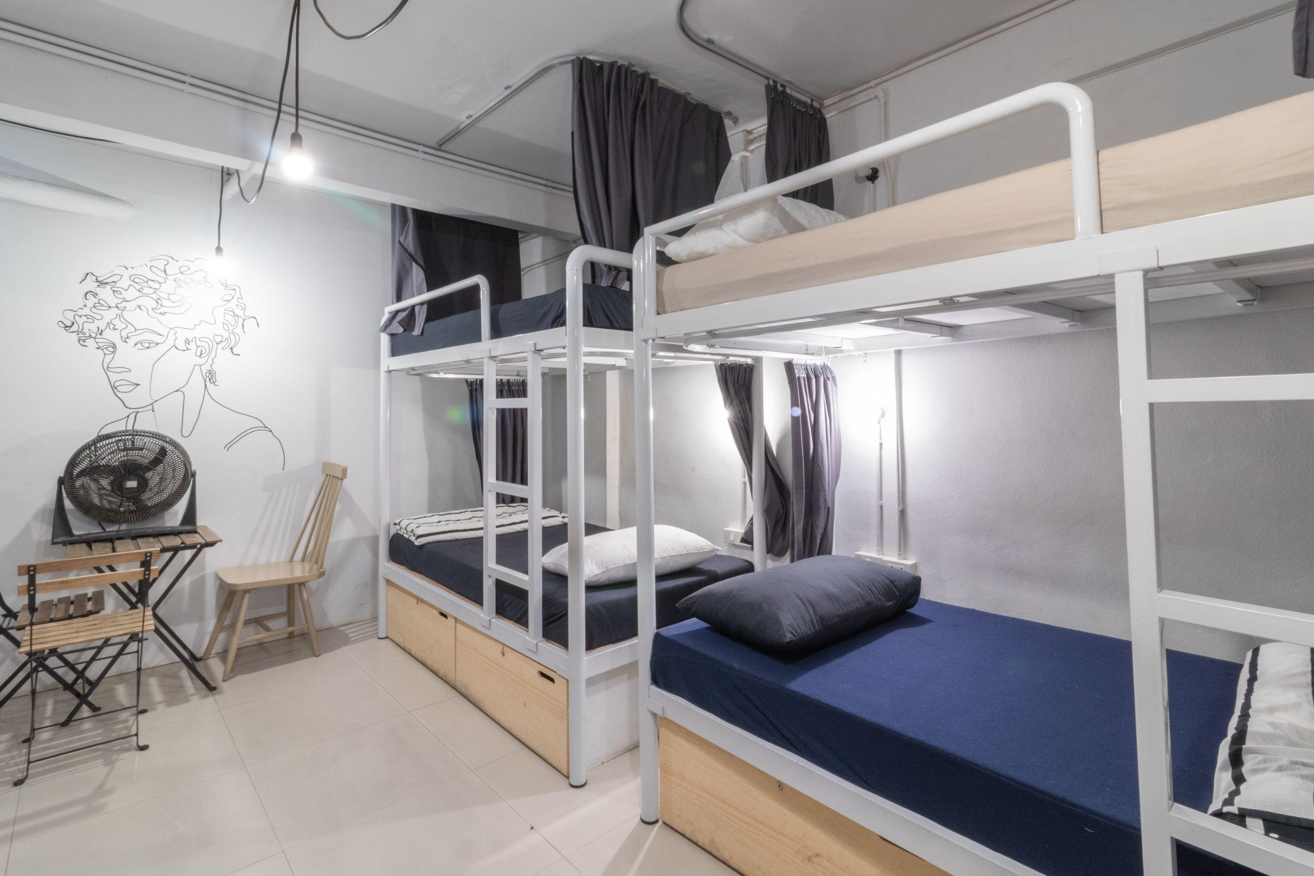 Beige Poshtels + Netflix Bangkok Exterior foto