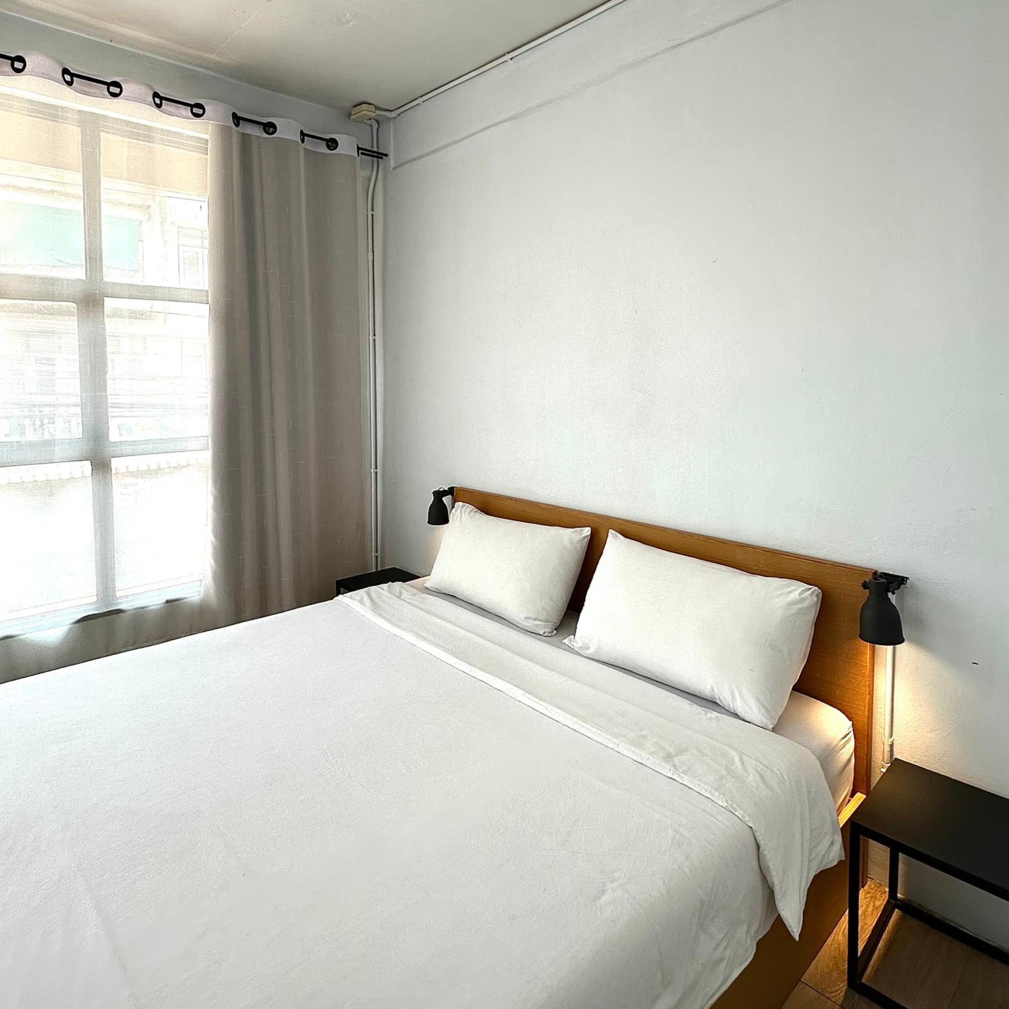 Beige Poshtels + Netflix Bangkok Exterior foto