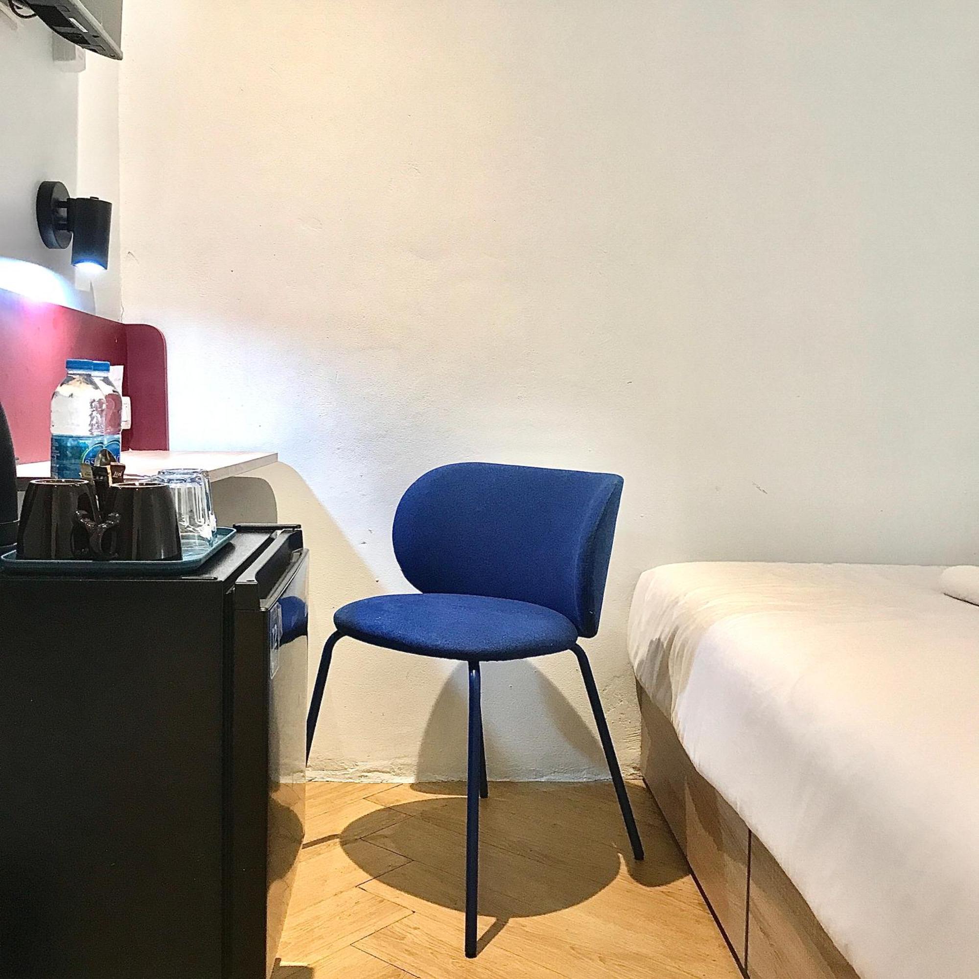 Beige Poshtels + Netflix Bangkok Exterior foto