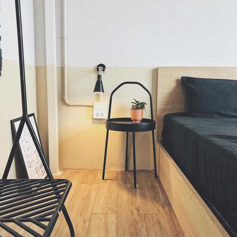 Beige Poshtels + Netflix Bangkok Exterior foto